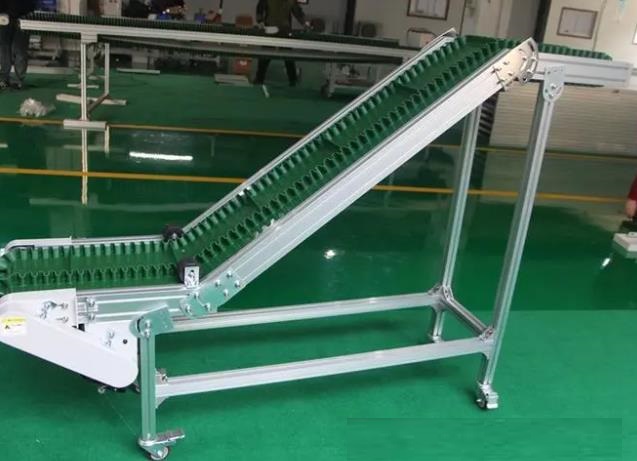 哈爾濱Z型裙邊皮帶輸送機