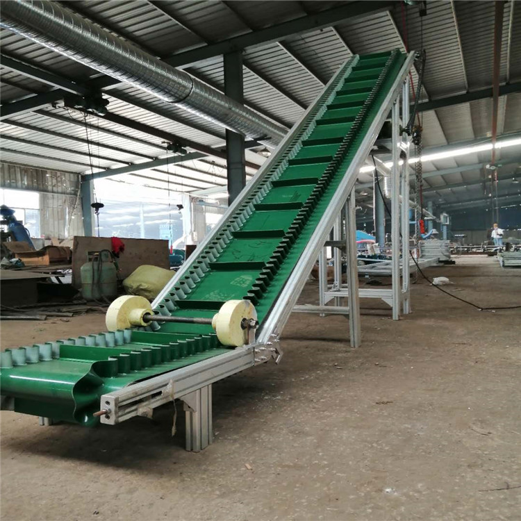 七臺(tái)河Z型裙邊皮帶給料機(jī)